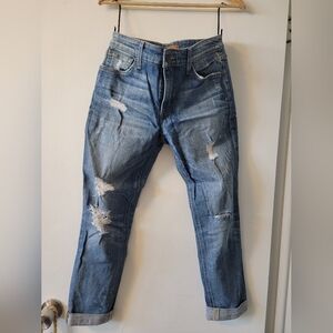 Distressed Boyfriend Jeans